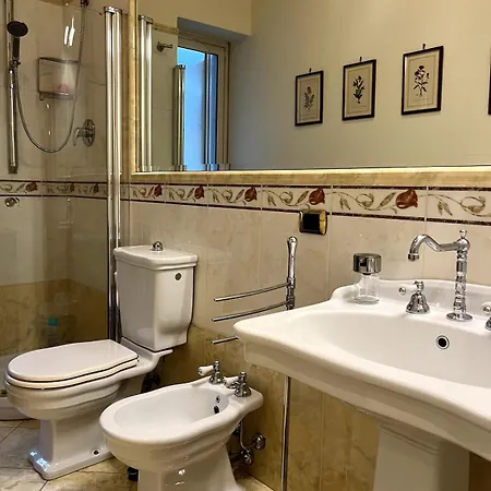 Lognina Apartment